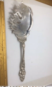 RARE Old Sterling Silver Reed Barton Les Six Fleur Pierced Jelly Fish Server 11”