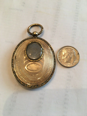 Large Vintage Victorian Engraved 14k Gold Locket Daguerreotype Pendant Charm 19g