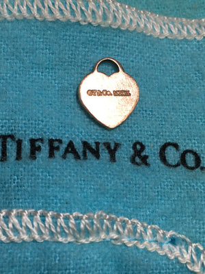 Auth Tiffany & Co  Rubedo ®️ Small Please Return To Tiffany Charm RARE