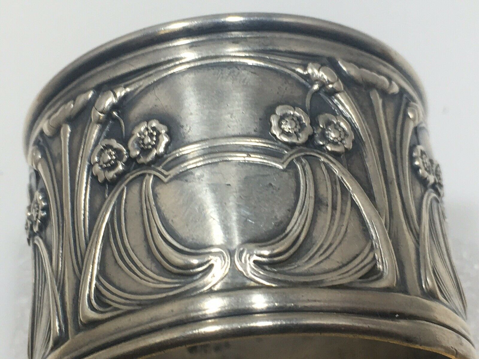 Rare Gorham Art Nouveau Sterling Silver Napkin Ring Chantilly? Buttercup ?c 1910