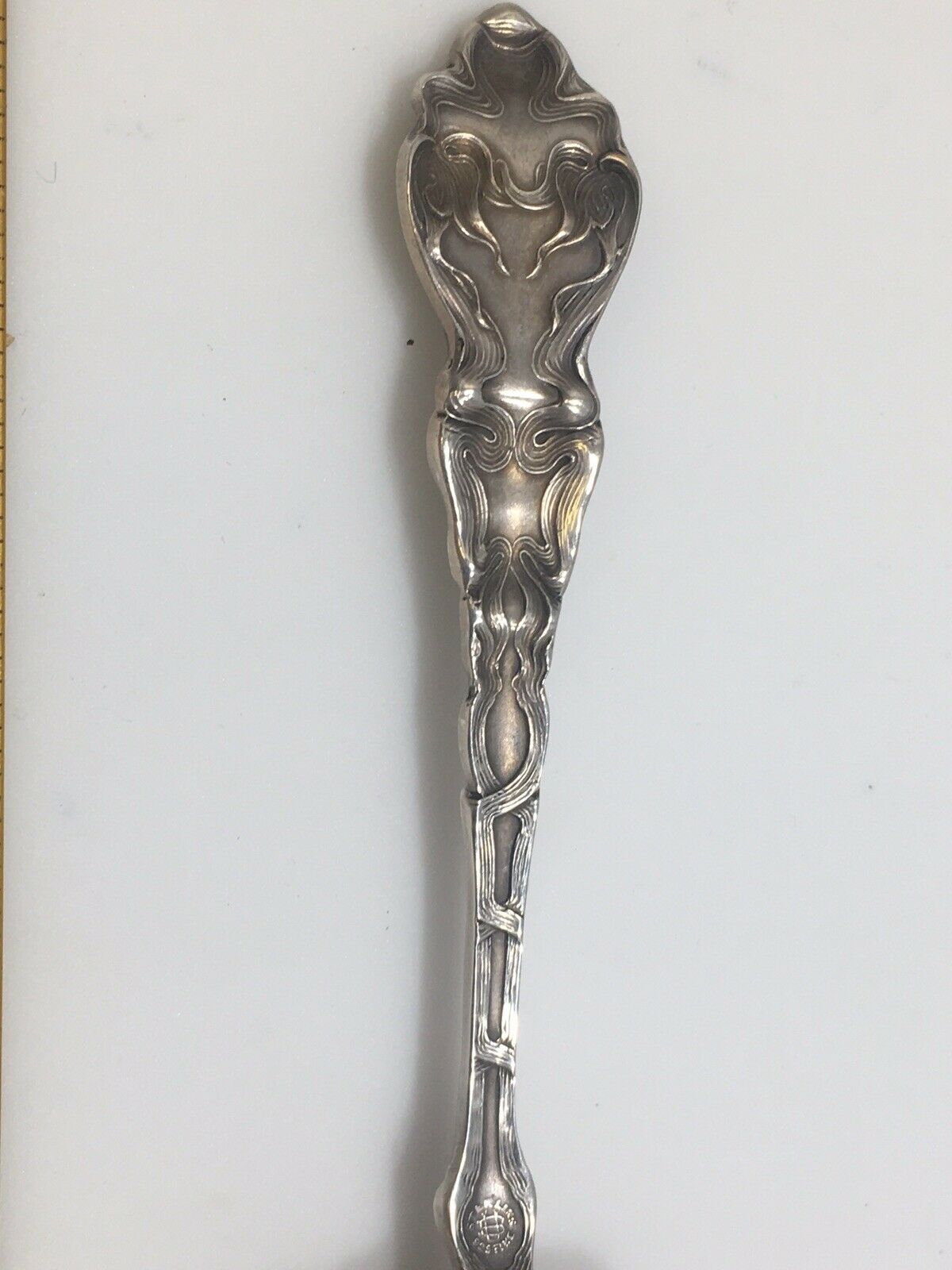 Unger Brothers Douvaine Pattern Pierced Tomato Server. RARE